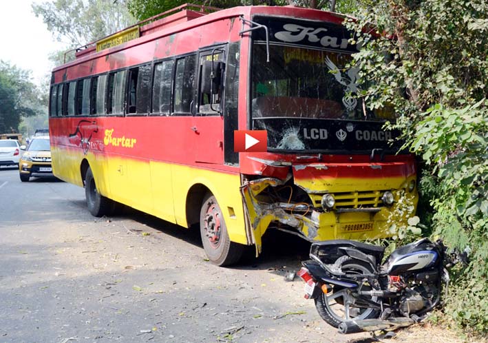 Youth from Nawashehar die in road accident at Hoshiarpur