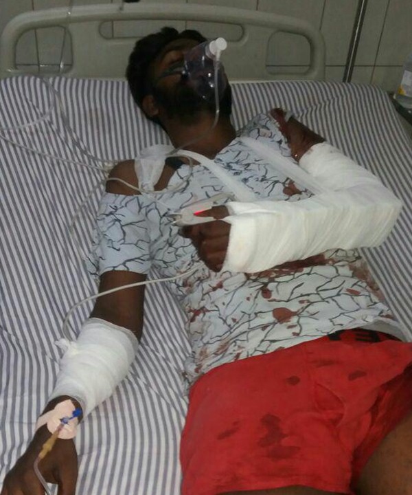 attack-boy-saloon-aman-nagar-jalandhar-punjab-india