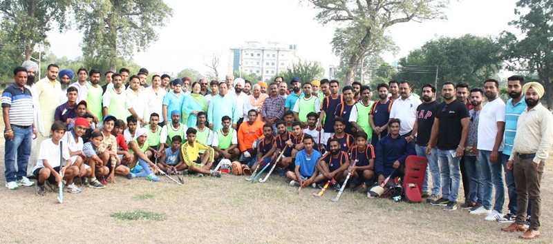 hockey-tournament-hold-baba-garib-dass-nara-hoshiarpur-punjab.jpg