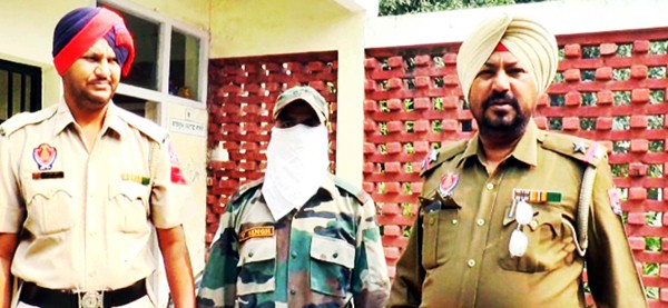 Jalandhar-Police-arrested-froud-army-man-Punjab.jpg