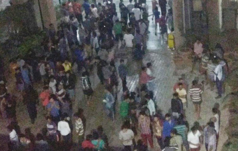 lovely-proffesional-university-students-protest-against-police-student-stolen-mobile-police-recovr-Jalandhar-Punjab.jpg