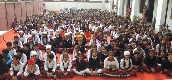 program-held-Kids-Public-School-Hoshiarpur-Punjab-on-occasion-Guru-Nanak-Jayanti.jpg