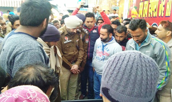 Old-Man-shoot-dead-unknown-persons-Gardiwala-Hoshiarpur-Punjab.jpg