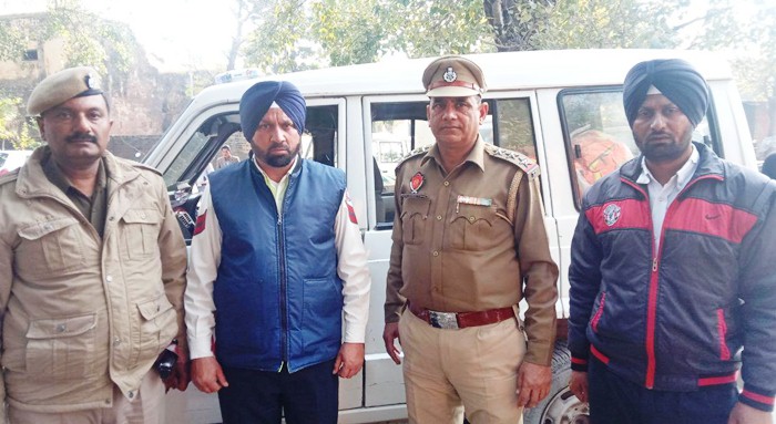 Problem-overloading-vehicles-dangerous-human-life-Hoshiarpur-Punjab.jpg