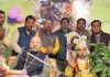 भक्तों की रक्षा हेतु भगवान ने कनिका उंगली पर गिरिराज किए थे धारण: डा. महेश