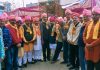 मेयर शिव सूद, पार्षद बिट्टू भाटिया व अन्य ने शोभायात्रा में लिया भाग
