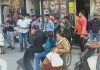 अलमस्त बापू लाल बादशाह जी सोसायटी व हेयर स्टूडियो सैलून ने लोगों को बांटे मुफ्त मास्क