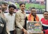 वैष्णो धाम मंदिर में कलाकार मा. सलीम हुए नतमस्तक, प्रबंधकों ने किया सम्मानित
