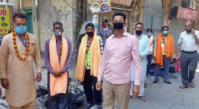 hoshiarpur bjp honor safai sainik