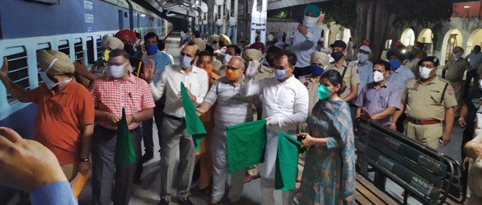 dr.raj migrate labour (3)