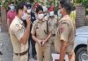 इफ्को अधिकारी की गला काटकर हत्या, पत्नी व बेटा फरार, पुलिस ने शुरू की जांच