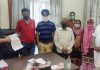 कैबिनेट मंत्री अरोड़ा ने गांव बसी अली खान की पंचायत को सौंपा 13 लाख का चैक
