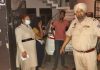 ਔਖੀ ਘੜੀ ’ਚ ਫਸੀ ਔਰਤ ਦੀ ਮਦਦ ਲਈ ਪੁਲਿਸ ਆਈ ਅੱਗੇ, ਪੀ.ਸੀ.ਆਰ.ਟੀਮ ਨੇ ਸੁਰੱਖਿਅਤ ਪਹੁੰਚਾਇਆ ਘਰ