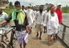 भीषण बाढ़ से कर्राह रही है गांव की आबादी, राहत व बचाव कार्य नदारद: पूर्व विधायक