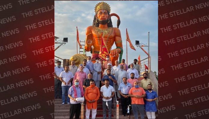 bade hanuman ji mandir