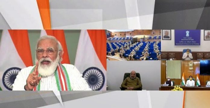 pm interact with ips officers