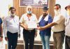 शाम नागपाल ने रक्तदान कर मनाया अपना जन्मदिन, 18वीं बार किया रक्तदान