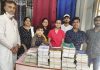 समाजसेविका कुसुम ठुकराल ने लाइब्रेरी में किताबें व कॉपियां दान देकर मनाया बेटी सानिया का जन्मदिन