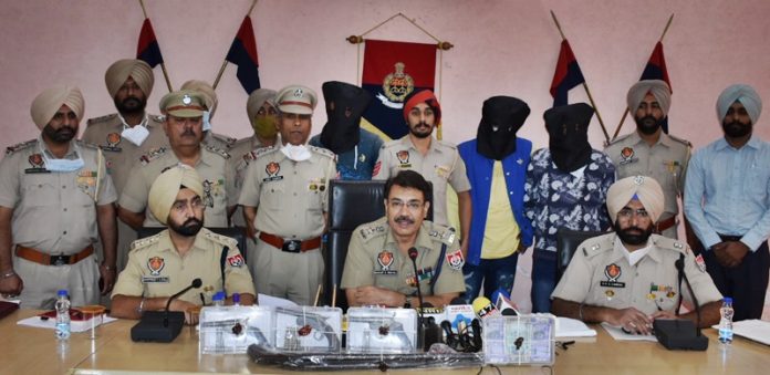 bank-robbers-arrested-by-hsp-police