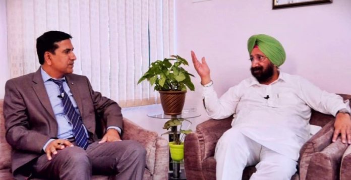 conversation-with-sukhjinder-singh-randhava