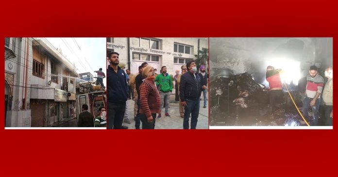 fire-at-gurudwara-ram-gariya-hoshiarpur