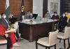 प्रशासन ने कोविड -19 वैक्सीन के भंडारन, बाँट और टीकाकरण के लिए कमर कसी