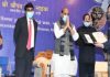 रक्षा मंत्री ने डा. हेमंत कुमार पांडेय को “द साइंटिस्ट ऑफ द ईयर” अवॉर्ड से किया सम्मानित