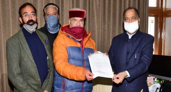 himachal-pic-cm