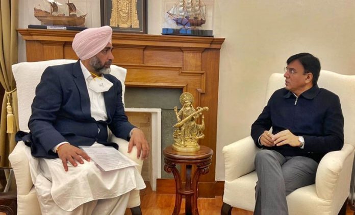 manpreet singh badal meets