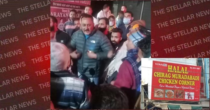 protest-against-halal-meet-shop-karni-sena-lucky-thakur-hoshiarpur-punjab