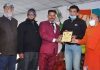 राज्य स्तरीय आयुर्वेद सम्मेलन में खडक़ां के वैद्य बलजिंदर राम सम्मानित