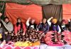 किसानों के हक में जंतर-मंतर पर धरने में शामिल हुए कैबिनेट मंत्री बाजवा और सरकारिया