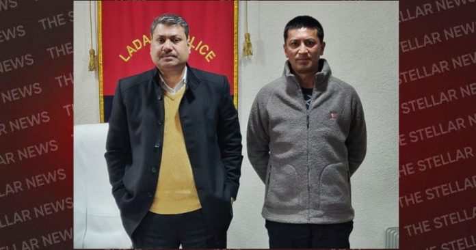 Syed-Mehraj-Ud-Din-Shah-Called-Upon-ADGP-Satish Khandare-Ladhakh-Police