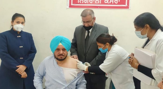 dc-feroxpur-covid-vaccination