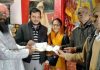 राम मंदिर निर्माण के लिए रामेश्वर परिवार ने भेंट किए 1 लाख 11 हज़ार रूपए