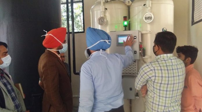 SUPERVISE OXYGEN PLANT AT CIVILHOSPITAL