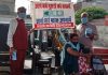 संघर्ष कमेटी लोगों को कोरोना वायरस के प्रति कर रही जागरूक, मुफ्त वितरित कर रहे मास्क