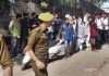 वाहन चालकों की मनमर्जी के खिलाफ कॉलेज विद्यार्थियों ने लगाया जाम