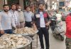 शर्मा स्वीट शॉप व अन्य दुकानादारों ने लगाया लंगर
