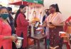 भाजपा महिला मोर्चा ने गांव थथलां में कैंप लगा कर लोगों को वितरित किया आयुर्वेदिक काढ़ा