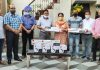 रोटरी मिड टाऊन ने स्कूल को दिये पंखे