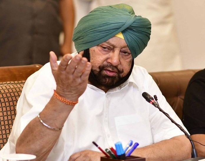 Chandigarh: Punjab Chief Minister Captain Amarinder Singh addresses a press conference in Chandigarh, on May 23, 2019. (Photo: IANS)
