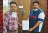 सतवीर कोरोना वारियर्स सराहना पत्र से सम्मानित, तहसीलदार हरमिंदर ने किया सम्मान