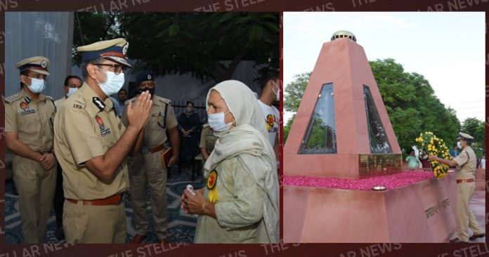 DGP Dinkar Gupta unveils Martyrs