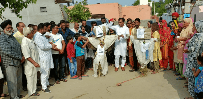 mla-dr-raj-kumar-protest-against-bjp-haryana