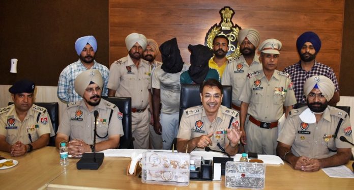 thief-caught-hoshiarpur-police-punjab