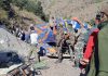 डोडा में हादसा : अनियंत्रित मिनी बस खाई में गिरी, 13 लोगों की मौत, 15 लोगों की हालत गंभीर