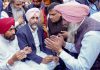 मुख्यमंत्री ने ऑटो रिक्शा चालकों का जीता दिल, बकाया चालान माफ करने का किया ऐलान