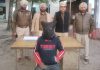 एटीएम कार्ड बदलकर लोगों से ठगी मारने वाला नौसरबाज गिरफ्तार, 56 एटीएम कार्ड बरामद