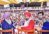 कहा, आम आदमी आलीशान जीवन जीता है और महंगे होटलों में रहता है: मुख्यमंत्री ने केजरीवाल को पूछा
